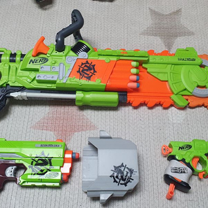 너프건 Zombie Strike 세트