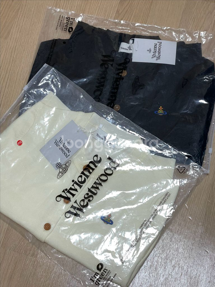 새상품 비비안웨스트우드 베아 가디건 니트 아이보리 s--0