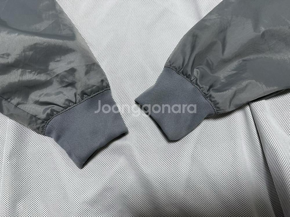 나이키 윈드러너 바람막이 후드 자켓 남성용 110사이즈--2