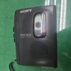 Sony 워크맨 TCM-353V = 1만