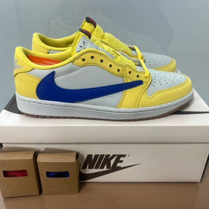 270 나이키 조던1 트래비스 스캇 카나리 로우 나코탭 미시착 새상품