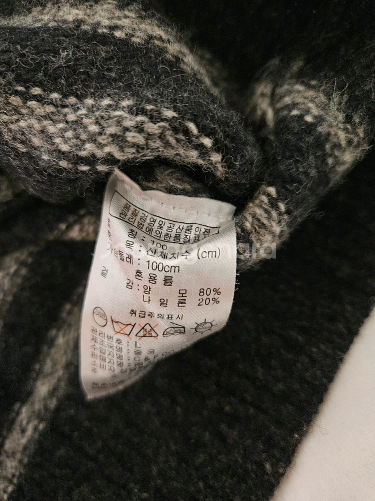 지오다노 스트라이프 니트 스웨터--3