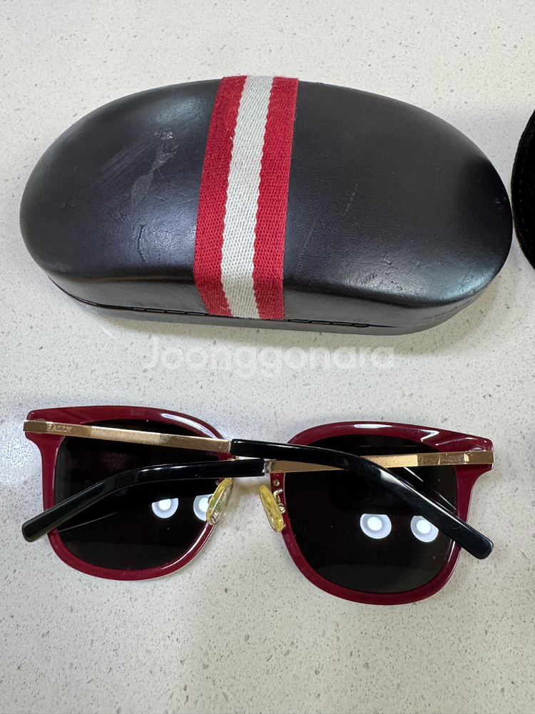 톰포드, 발리 선글라스--5