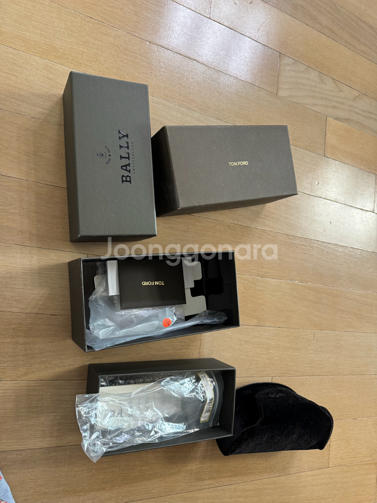 톰포드, 발리 선글라스--8