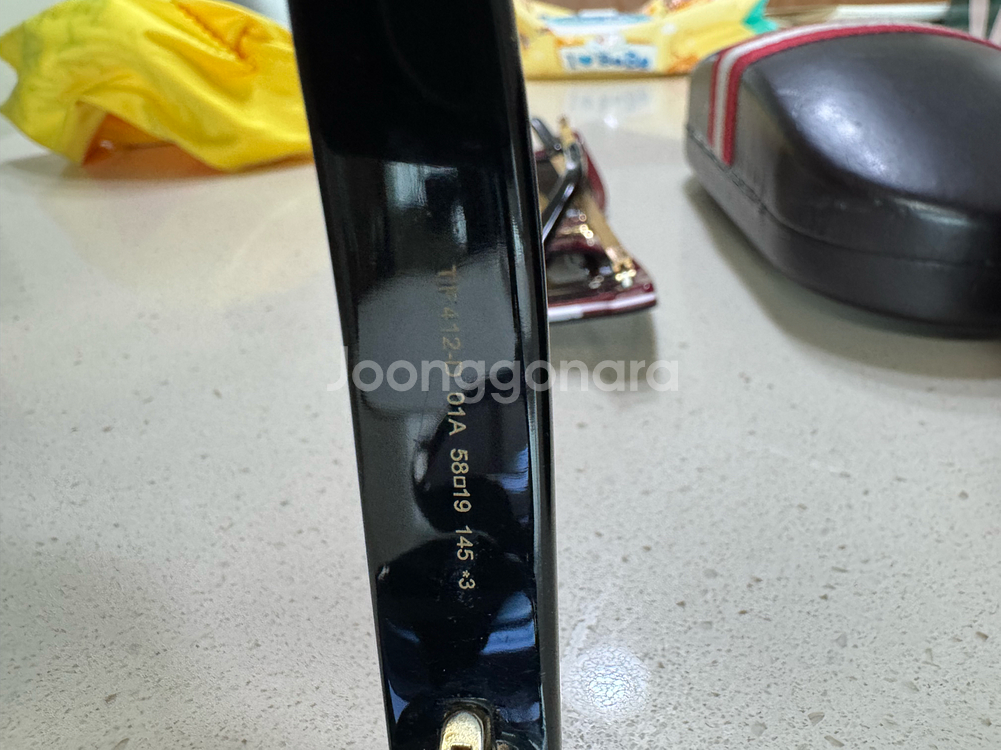 톰포드, 발리 선글라스--6