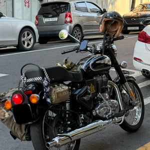 로얄엔필드 19년식 뷸렛(불렛)500 판매합니당