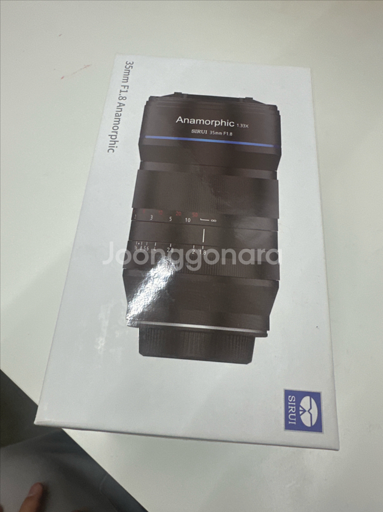 시루이 35mm F1.8 렌즈--0