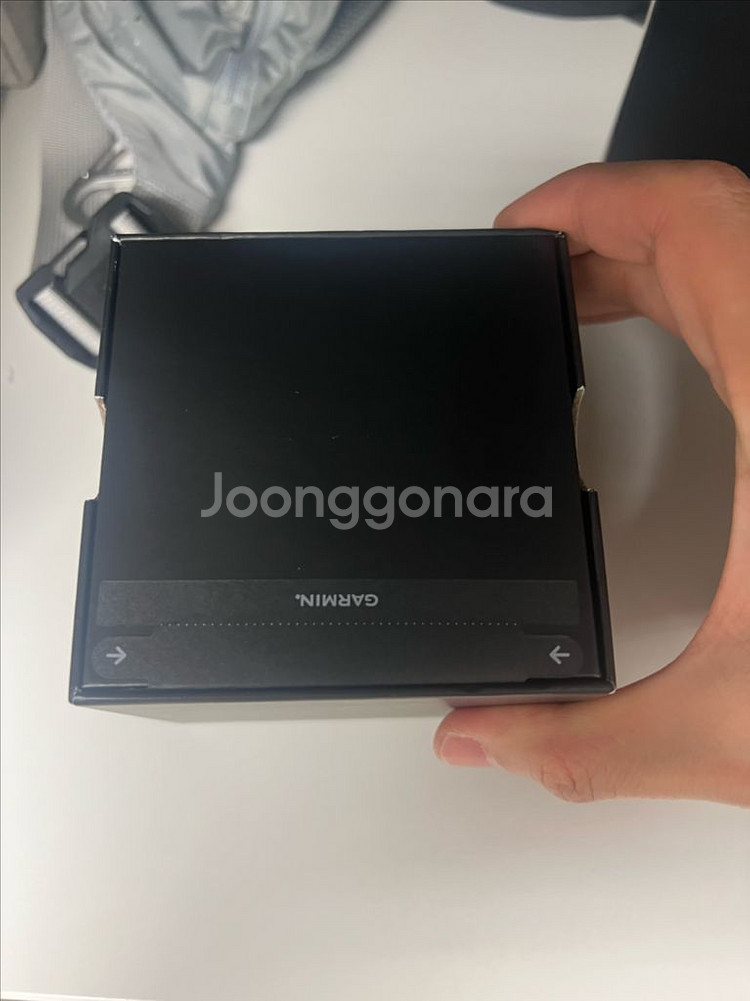 미개봉 가민 포러너 970 블랙 러닝워치--1