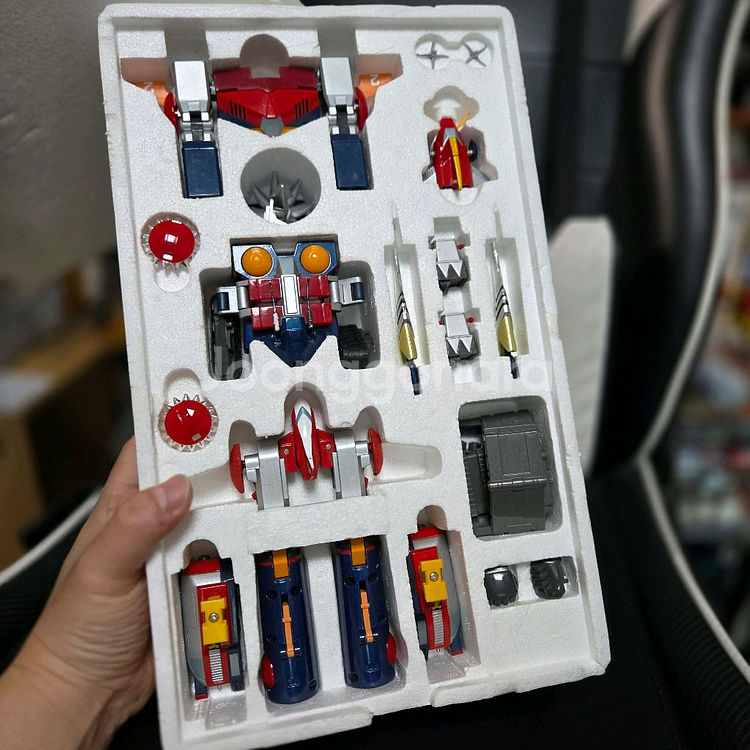 초합금혼 콤바트라,볼테스,잠보트 판매합니다--1