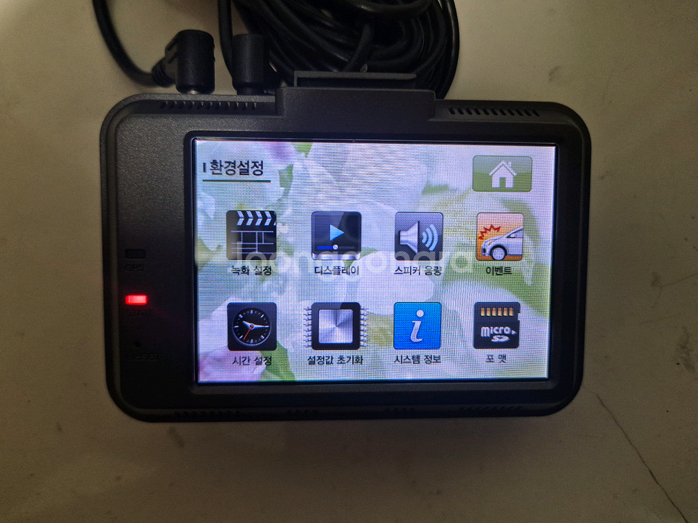 아이머큐리 크리스탈 2채널 32GB 블랙박스 판매합니다--2