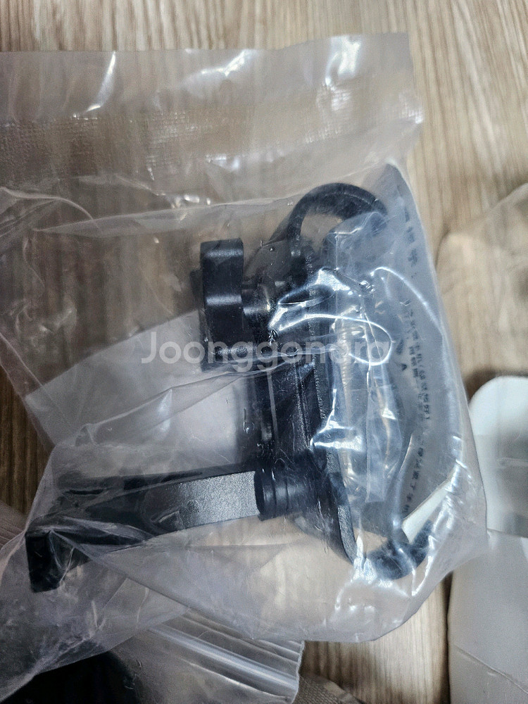 자전거(오토바이) 휴대폰 거치대 2개 +핸들 그립 2개--3