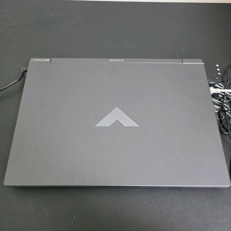 HP VICTUS 게이밍 노트북--7