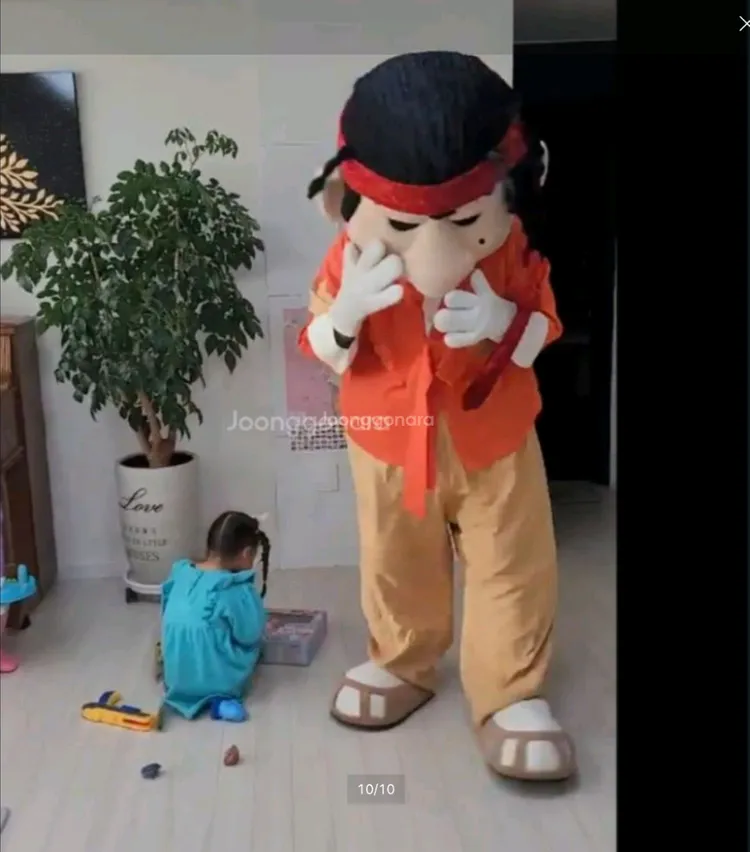 캐릭터 코스튬 의상 세트 탈인형 이미지