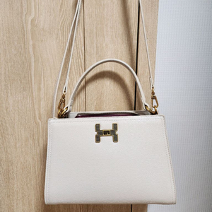 베이지색 여자 가방 토트백 숄더백 크로스백