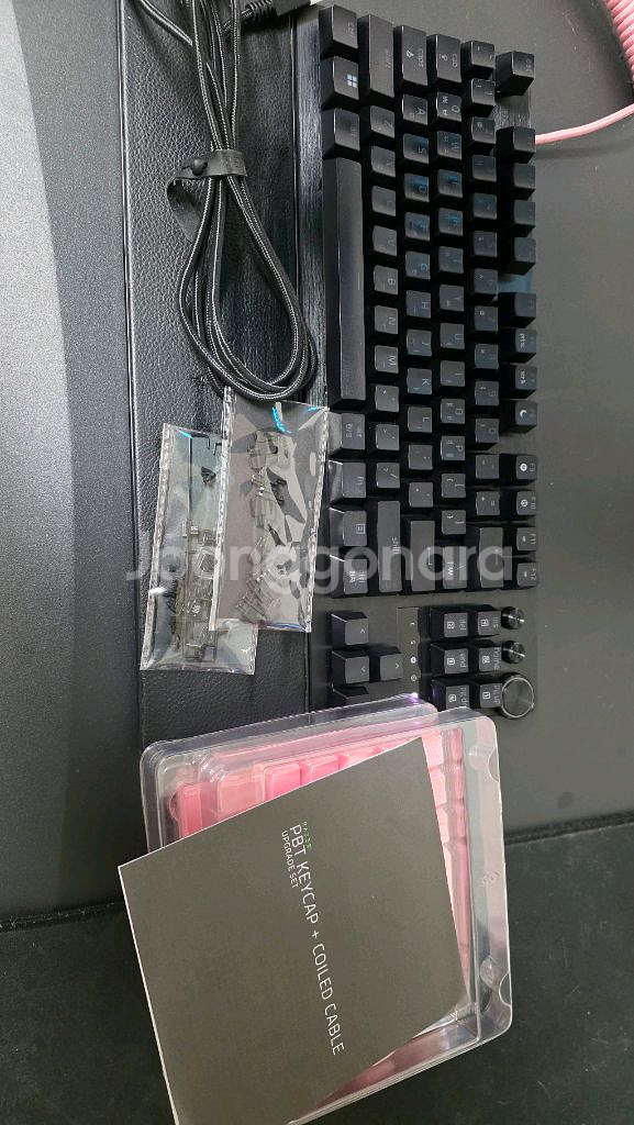 레이저 헌츠맨 v3 pro tkl--0