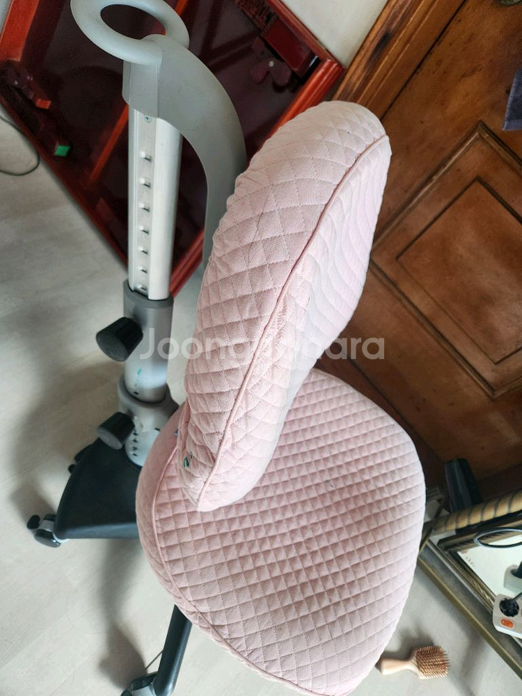 컴프프로 518 의자 팝니다--1