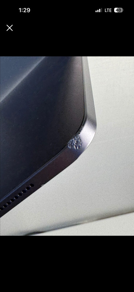 (설명필독)아이패드 11인치 2세대 프로 wifi 128GB 판매합니다.--1