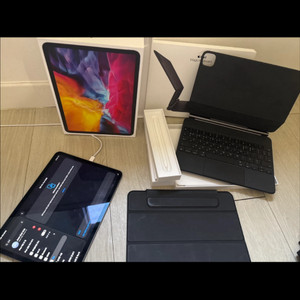 (설명필독)아이패드 11인치 2세대 프로 wifi 128GB 판매합니다.