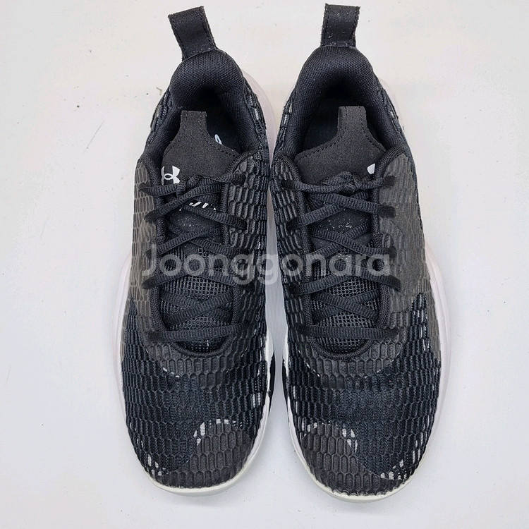 언더아머 스펀3 블랙 농구화 250--1