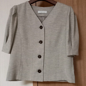 여성의류 3벌 택포 3만원에 팔아요!~