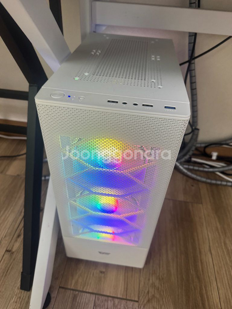 Ryzen 7 5700X3D + RTX 5060Ti 게이밍PC--0