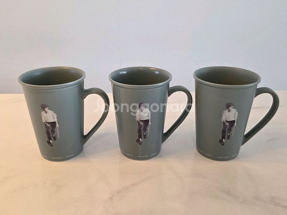 김동률 역대 콘서트 굿즈 (캔들, 텀블러, 머그컵) 판매합니다.--3