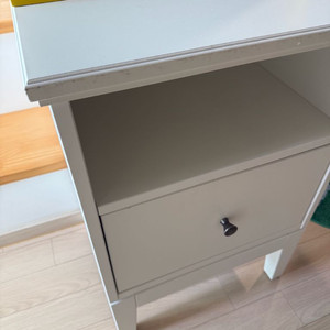 이케아 이다네스 협탁