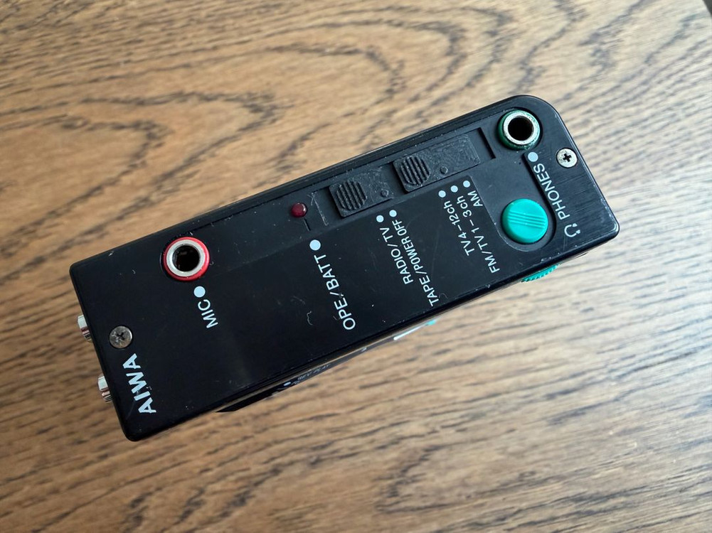 AIWA HS-J9 카세트 워크맨 판매 합니다.--5