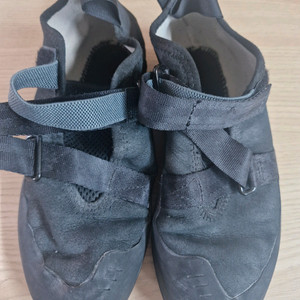 부토라 클라이밍화 240