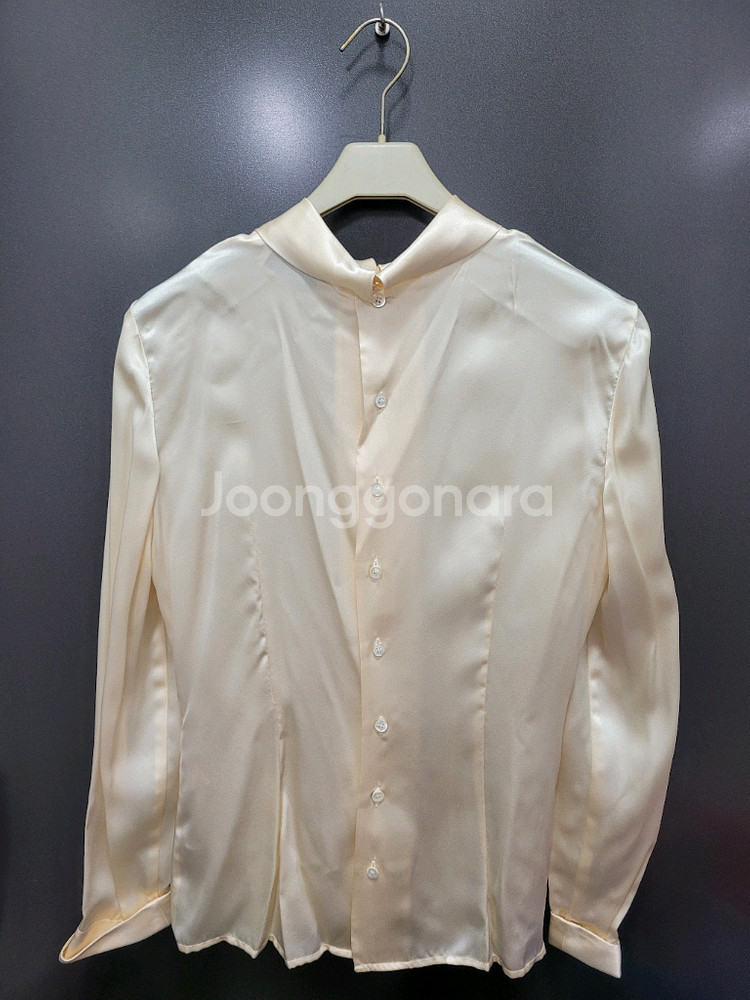 VALENTINO 발렌티노 여성 실크 블라우스--1