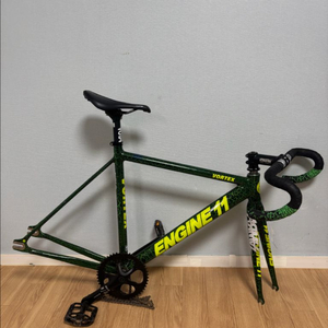 엔진11 볼텍스 2024 s사이즈