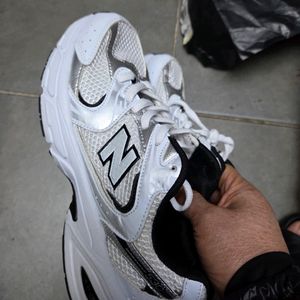 뉴발란스 운동화 245