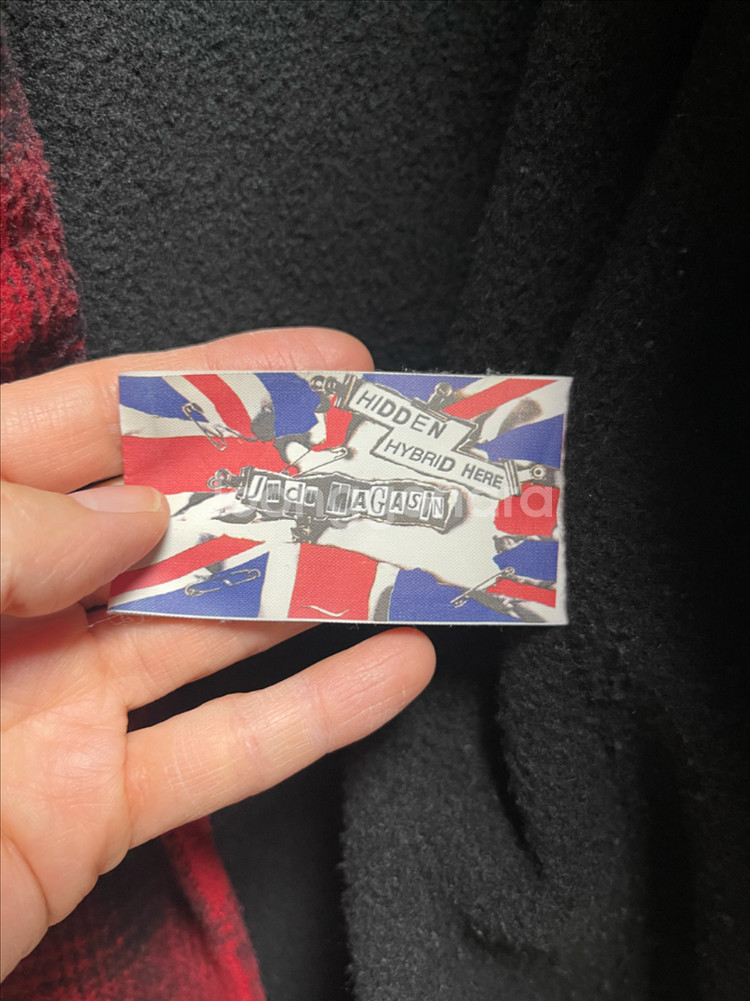 (거의새상품)톰앤래빗 여성레드체크 모직코트(66)--7