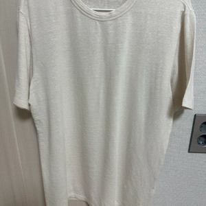 테이ori 반팔 티셔츠 M사이즈