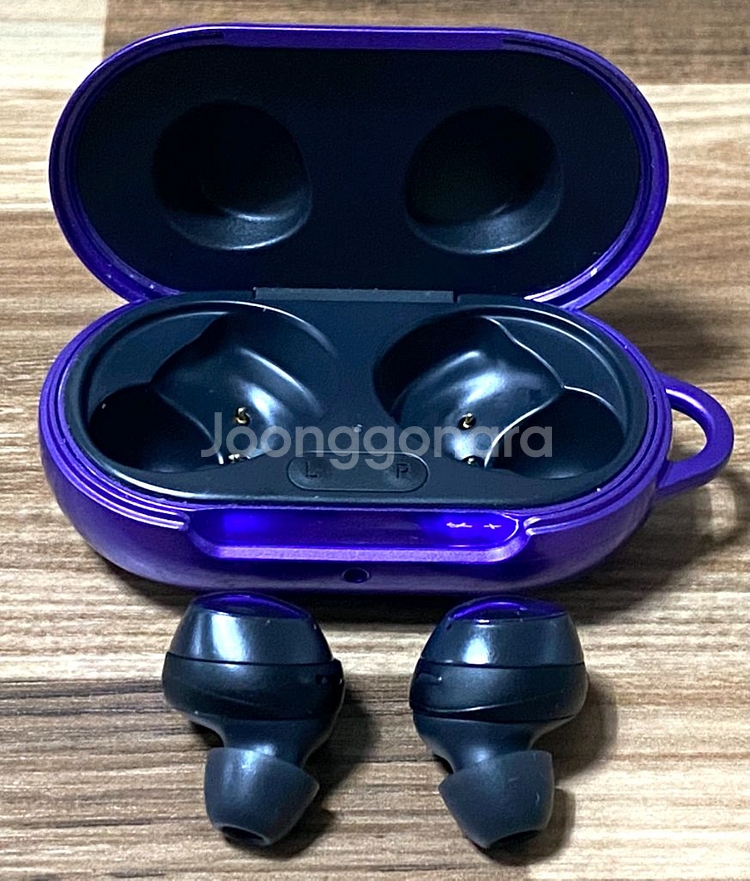 삼성 버즈+(SM-R175)전용 무선충전기BTS에디션 풀셋--8