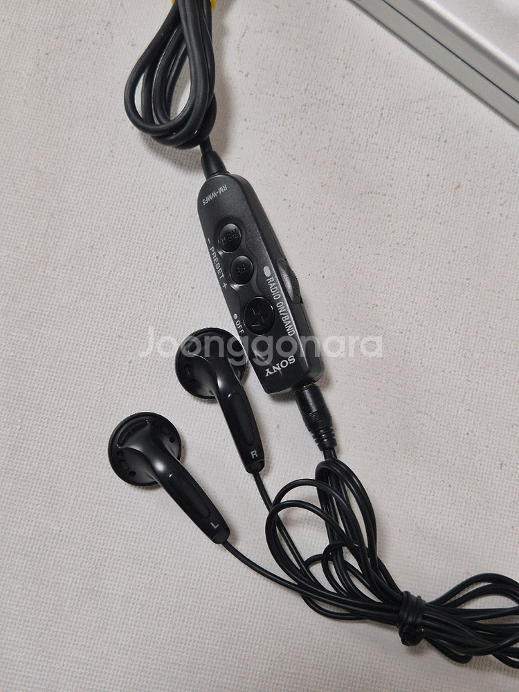 소니 워크맨 WM-EX677--8