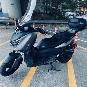 야마하 XMAX 300 스쿠터