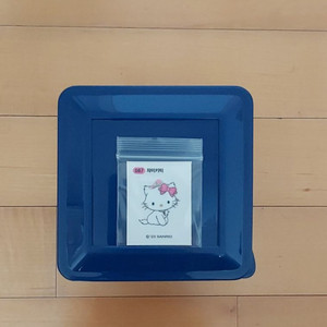 산리오띠부씰 87번 챠미키티씰 판매합니다 이미지