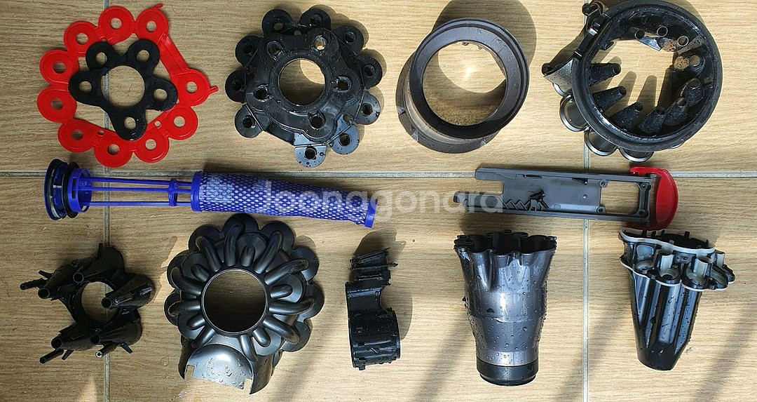 깨끗하게 세척한 다이슨 청소기 V7(22분 연속동작)--8