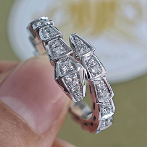 세르펜티 반지 불가리