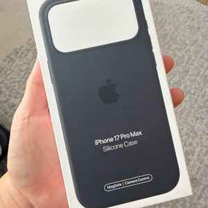 아이폰17프로맥스 정품실리콘 케이스 박풀