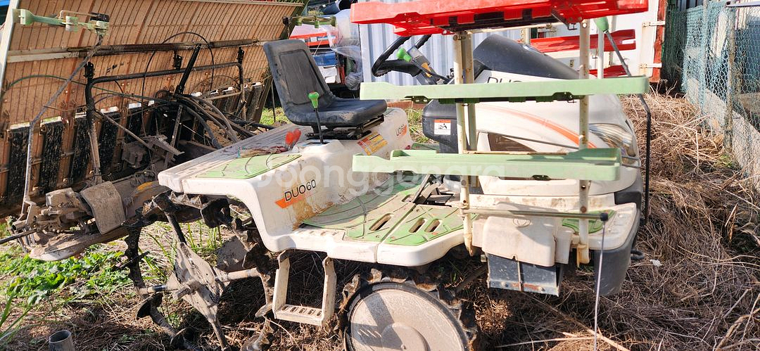 대동승용이앙기 듀오60 DUO60--7