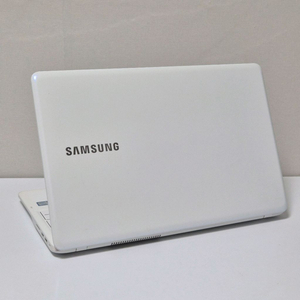 삼성 노트북 NT500R5M i5-8250U 부품용 노트북 판매합니다