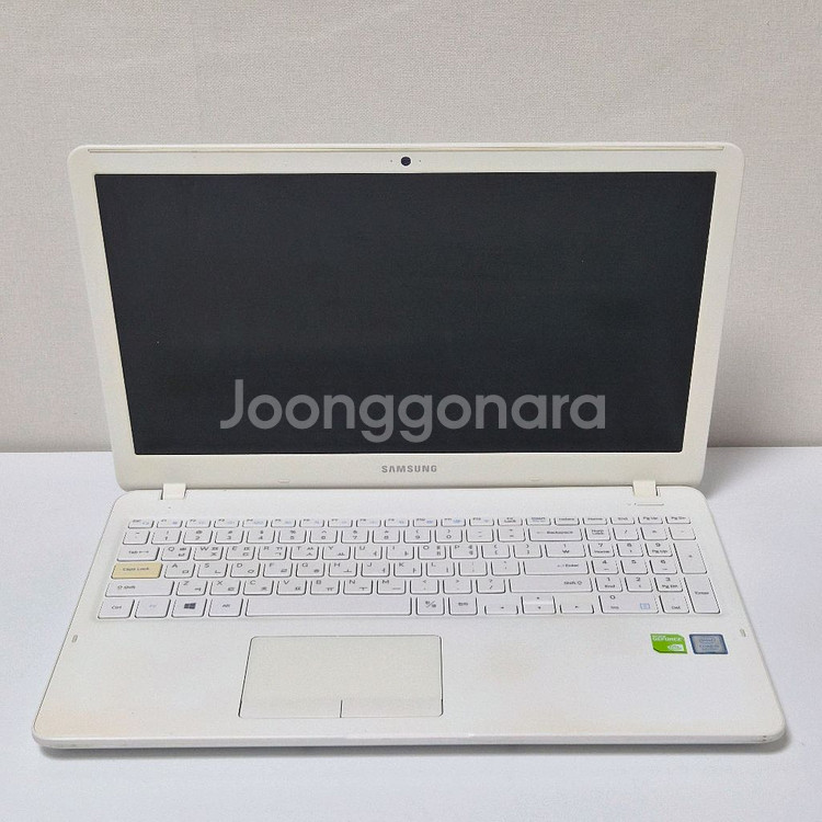 삼성 노트북 NT500R5M i5-8250U 부품용 노트북 판매합니다--3