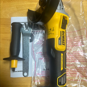 디월트 충전그라인더 dcg405본체만