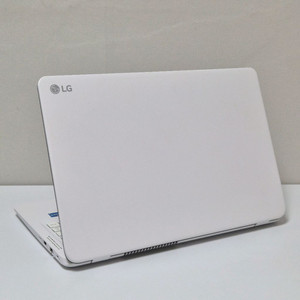 LG 울트라북 15U50P i5-1135G7 노트북 부품용으로 판매합니다