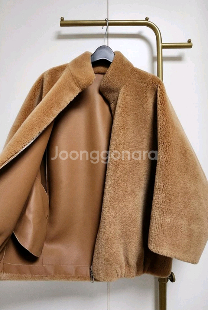 미착용/셀럽샵 양모 무스탕L--3