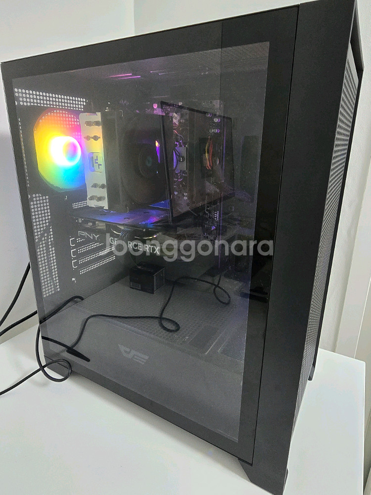 안팔리면 걍 씀) 7500f rtx4060 게이밍 데스크탑 PC 본체 팝니다--0