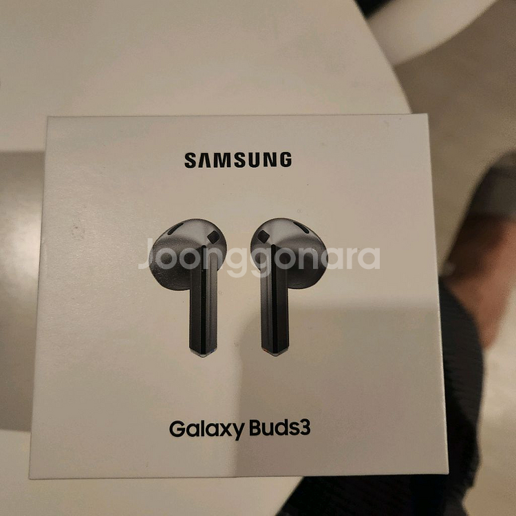 갤럭시플립7 블랙+버즈3 실버 미개봉 새상품--1