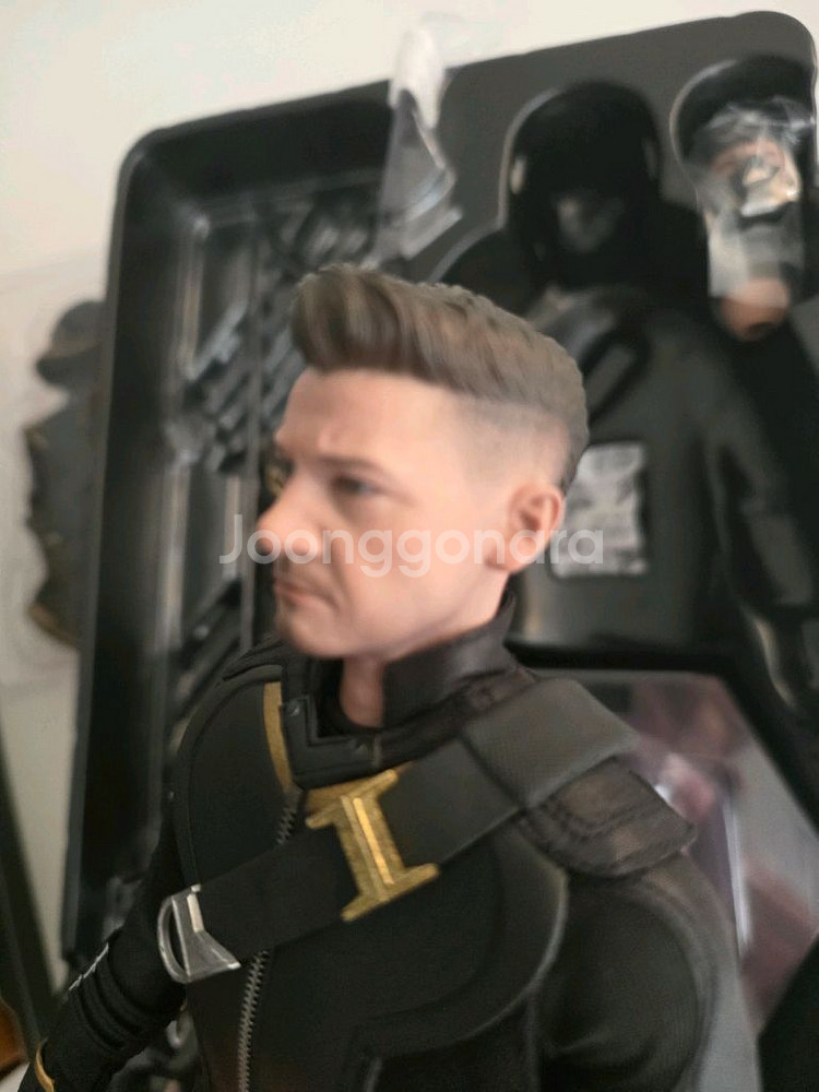 핫토이 호크아이 디럭스 팝니다--4